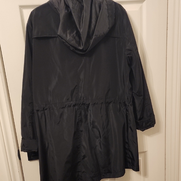 Le Chateau Women's Black Hooded Trench Coat - Picture 3 of 3